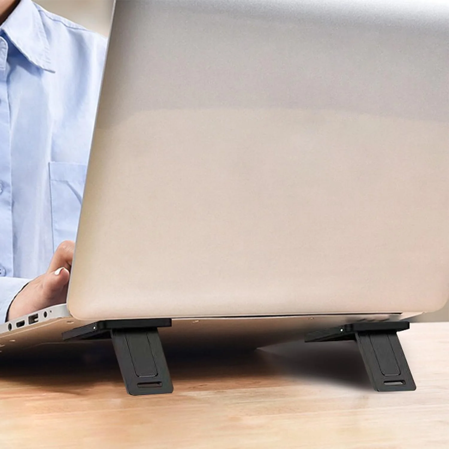 پایه های تاشو و قابل تنظیم کیبورد و لپ تاپ، پایه های نامرئی کامپیوتر با پایه های سیلیکونی ضد لغزش، براکت های پشتیبانی کیبورد قابل حمل و بادوام برای استفاده روی میز (4 عدد)