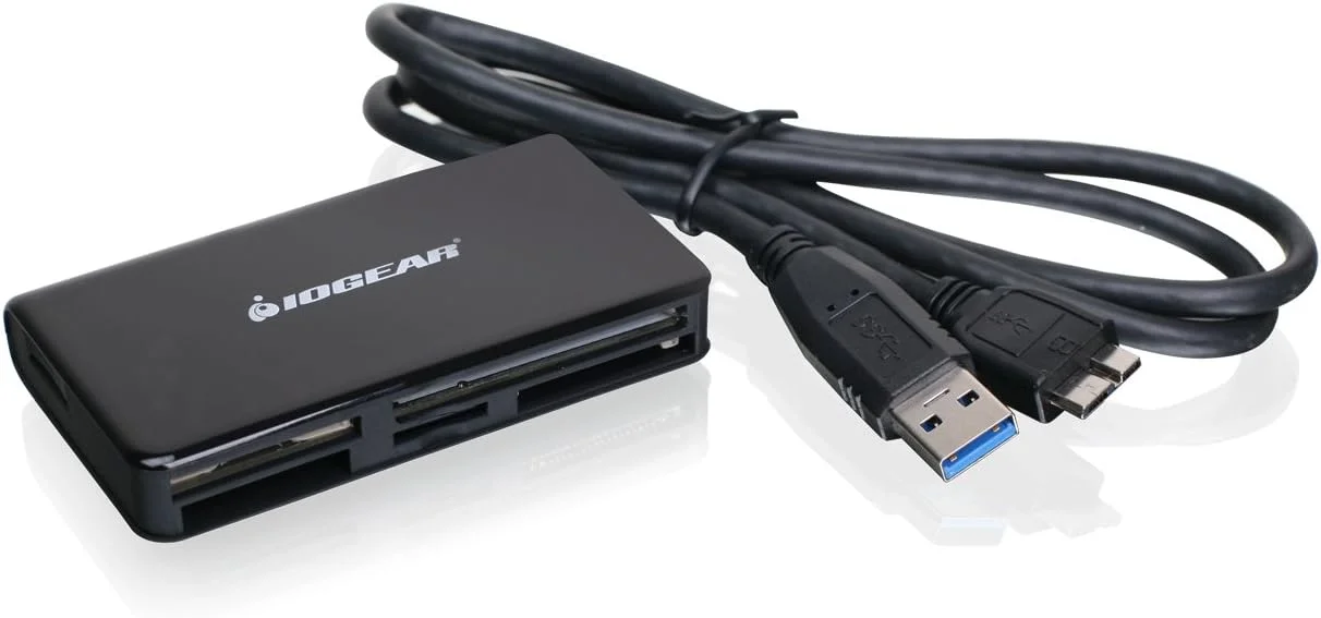 کارت خوان حافظه فشرده USB 3.0 آی او گیر - سرعت تا 5 گیگابیت بر ثانیه - خواندن 5 کارت به طور همزمان - SDXC/SDHC/SD/Micro SDXC/Micro SD/Micro SDHC/M2/MS/CF/UHS-I - Plug N Play - Mac / Win - GFR381