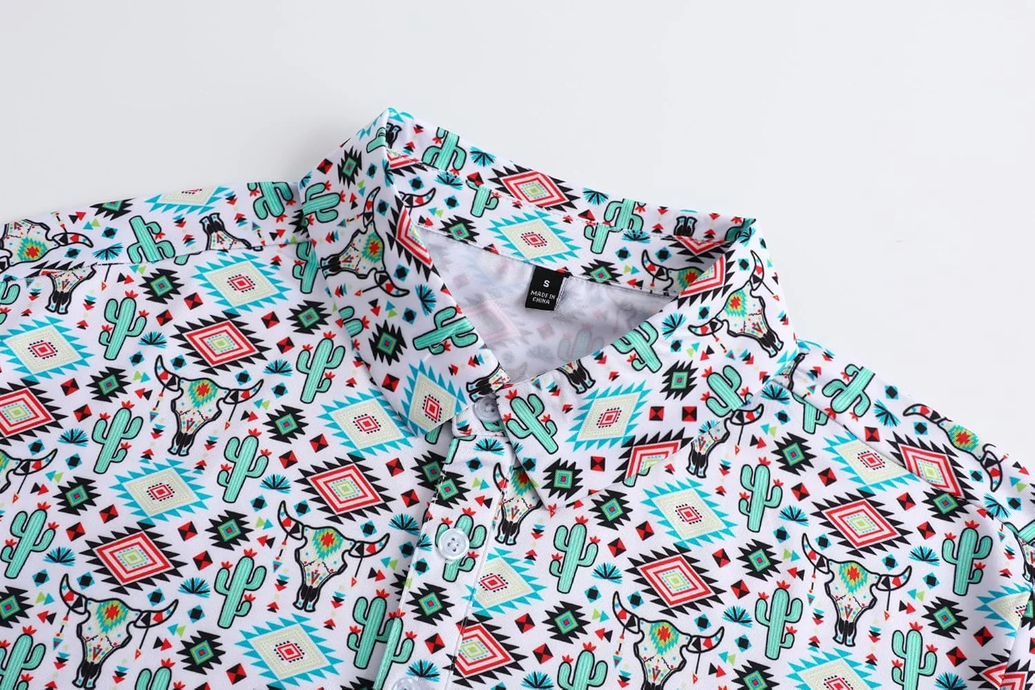 پولوشرت آستین کوتاه مردانه مناسب گلف، با قابلیت خشک شدن سریع و ضد رطوبت، مناسب استفاده روزمره و فعالیت های ورزشی