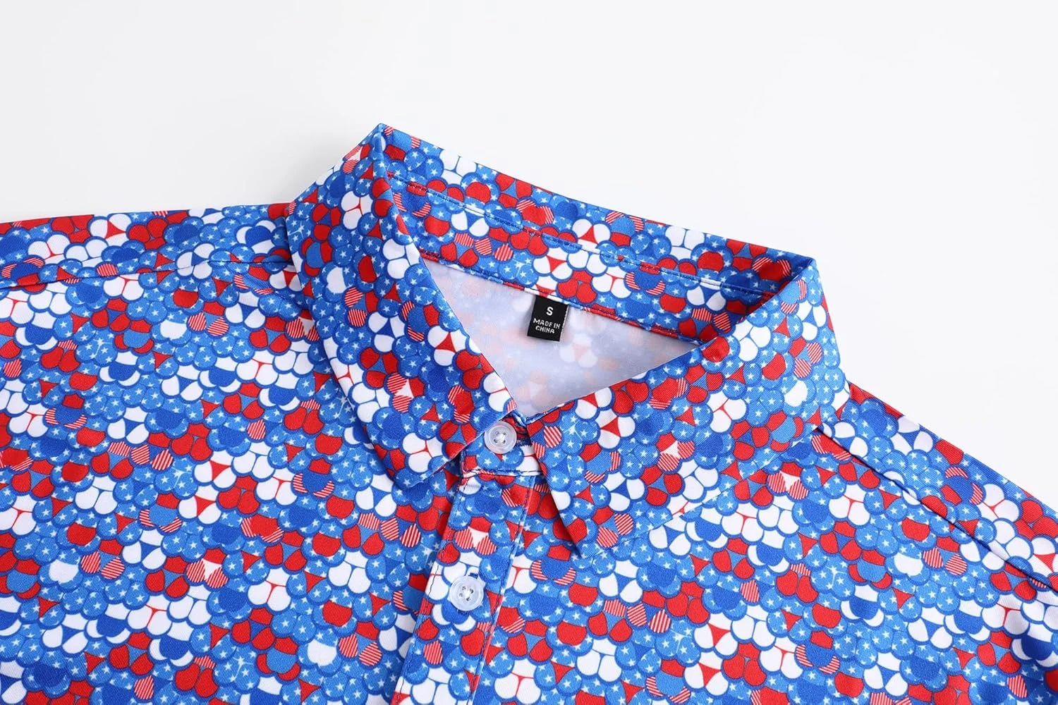 پولوشرت آستین کوتاه مردانه گلف، با قابلیت جذب رطوبت و خشک شدن سریع، مناسب برای عملکرد و استفاده روزمره