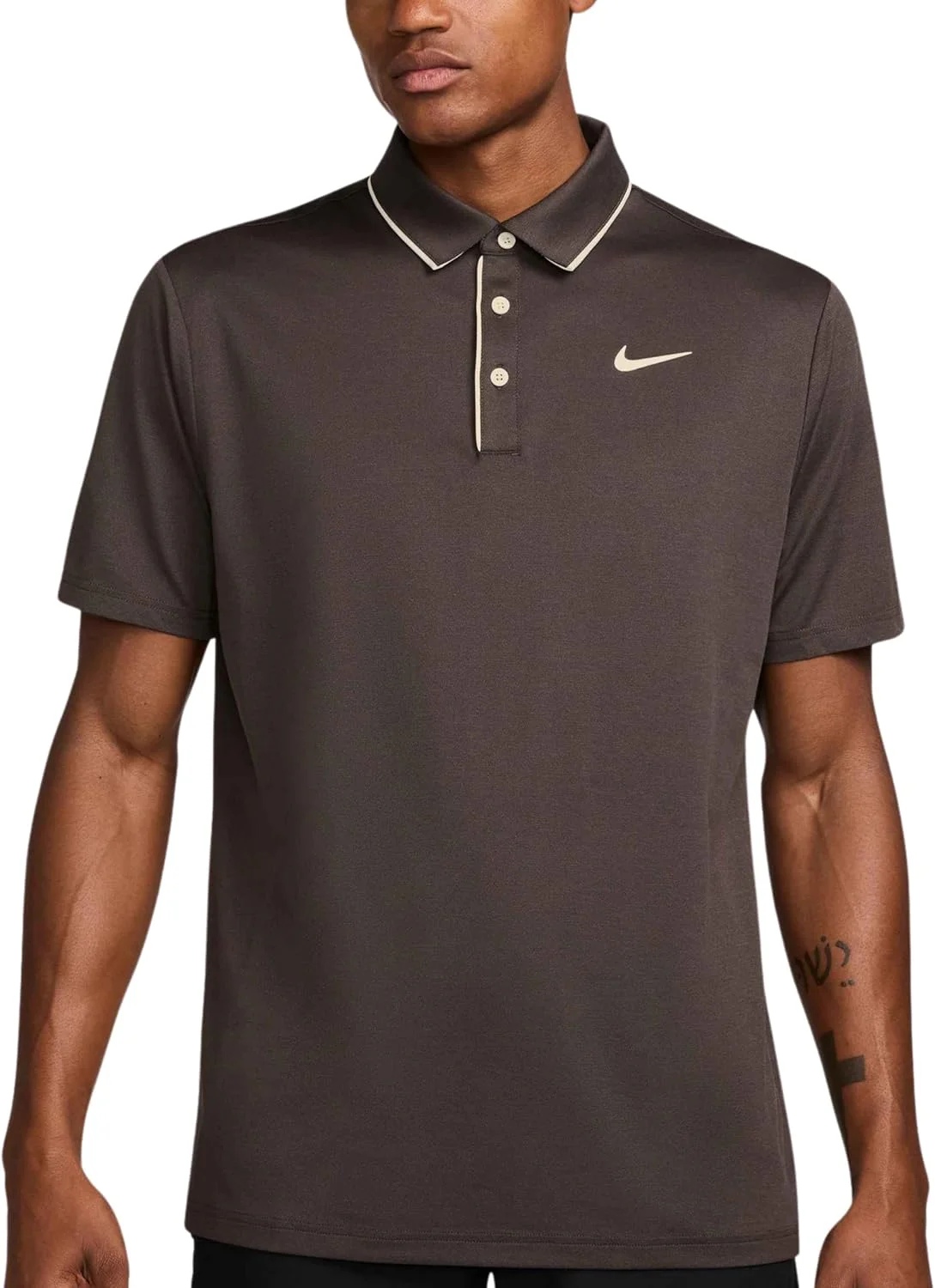 پولوشرت آستین کوتاه مردانه نایکی Dri-FIT مناسب گلف پولوشرت آستین کوتاه مردانه نایکی Dri-FIT مناسب گلف