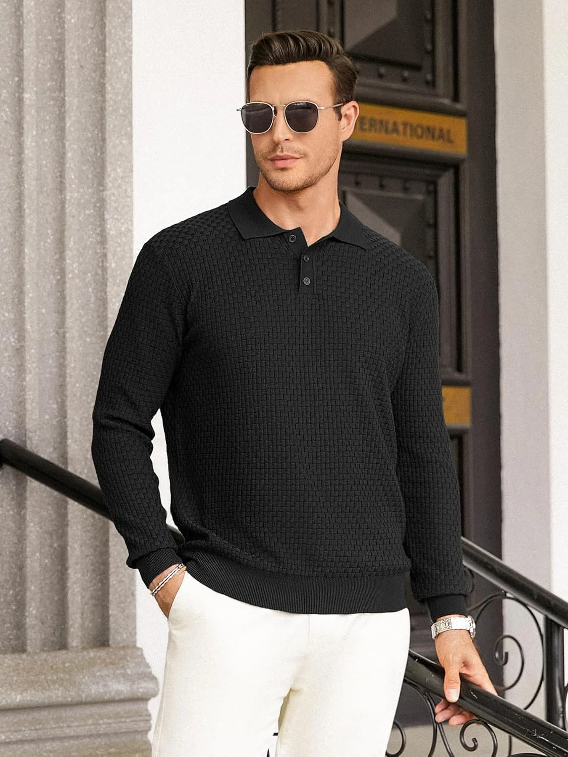 پولوشرت بافتنی مردانه آستین بلند دکمه دار یقه دار با بافت خاص پولوشرت بافتنی مردانه آستین بلند دکمه دار یقه دار با بافت خاص