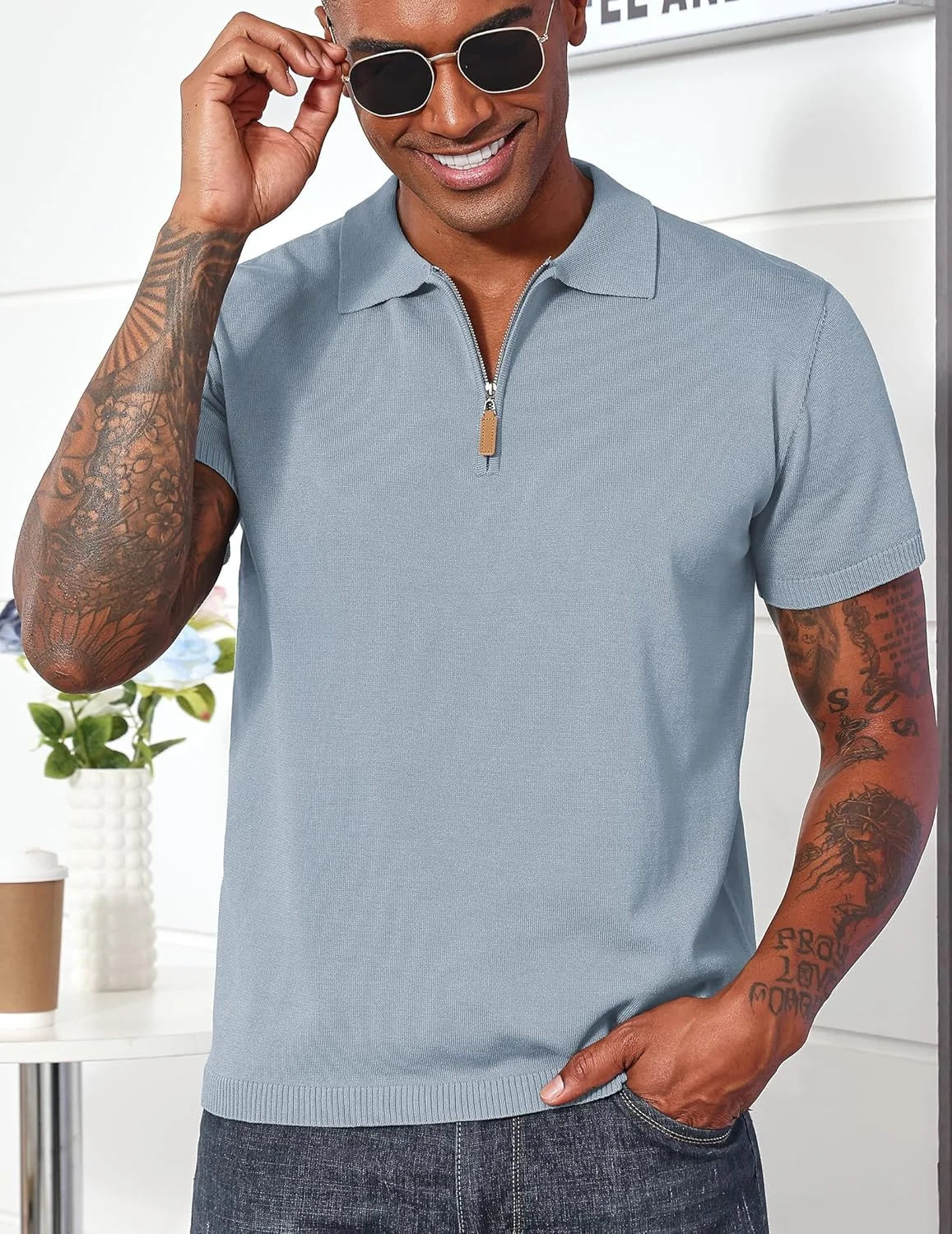 پولوشرت آستین کوتاه مردانه، یقه زیپدار، بافت کشی، مناسب استایل کژوال پولوشرت آستین کوتاه مردانه، یقه زیپدار، بافت کشی، مناسب استایل کژوال
