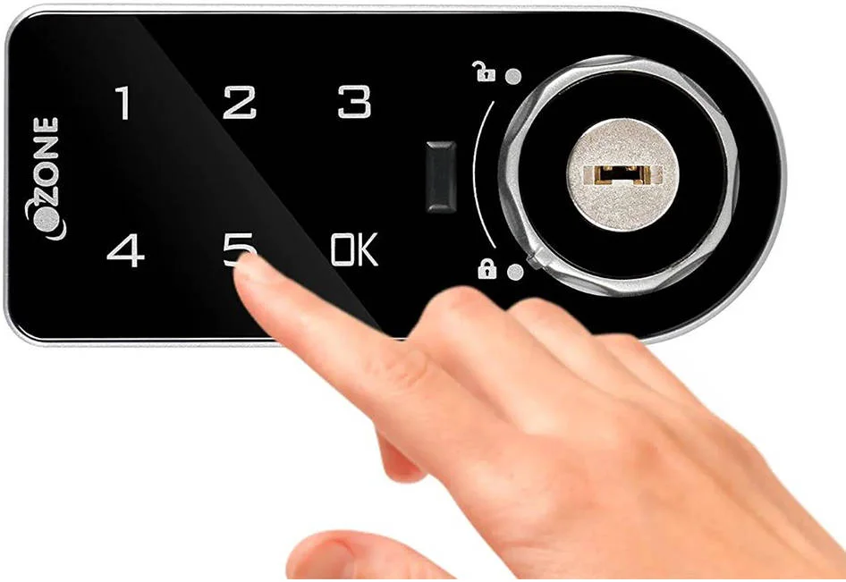 قفل رمزی و کلیدی اوزون، دسترسی با کد پین، مناسب برای ضخامت 1 تا 18 میلی متر، پنل دیجیتال لمسی، فناوری کد پین درهم، حالت امن/مسدود خودکار، مشکی | OZFL-101-PK