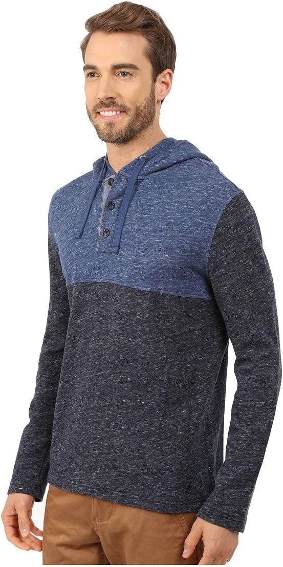 هودی مردانه ناتیکا با طرح رنگی