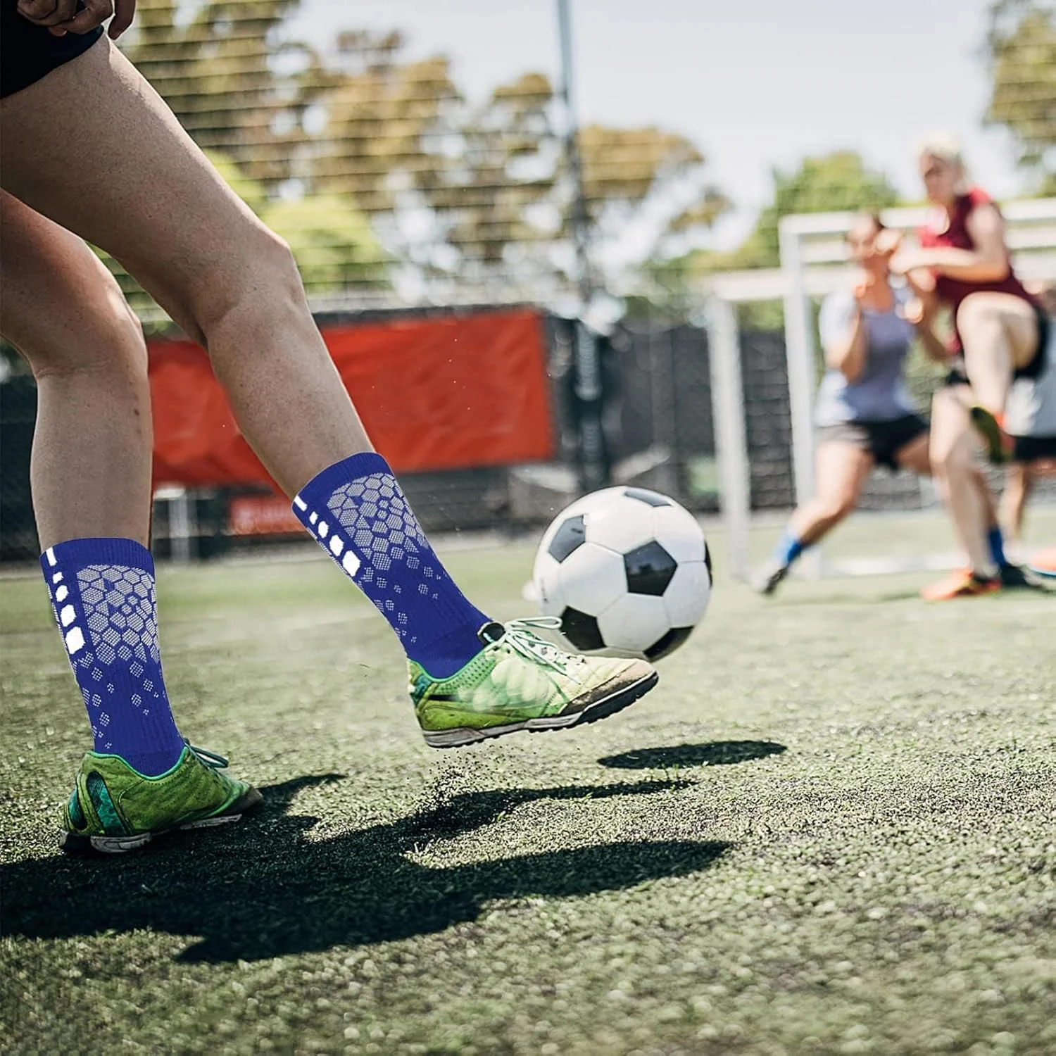 جوراب ورزشی فوتبال ضد لغزش NALACAL، 3 جفت جوراب فوتبال مردانه و زنانه، جوراب ورزشی بالشتک دار، جوراب ورزشی تنفسی با گیره برای فوتبال، بسکتبال، یوگا، دویدن، دوچرخه سواری جوراب ورزشی فوتبال ضد لغزش NALACAL، 3 جفت جوراب فوتبال مردانه و زنانه، جوراب ورزشی بالشتک دار، جوراب ورزشی تنفسی با گیره برای فوتبال، بسکتبال، یوگا، دویدن، دوچرخه سواری