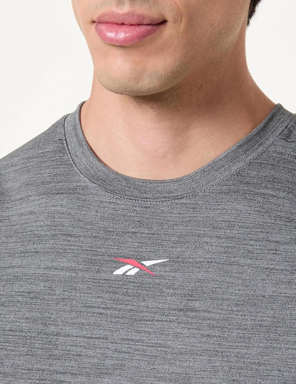 تی شرت ورزشی مردانه ریباک مدل Id Train Energy Slvls Tech Tee خاکستری سایز M