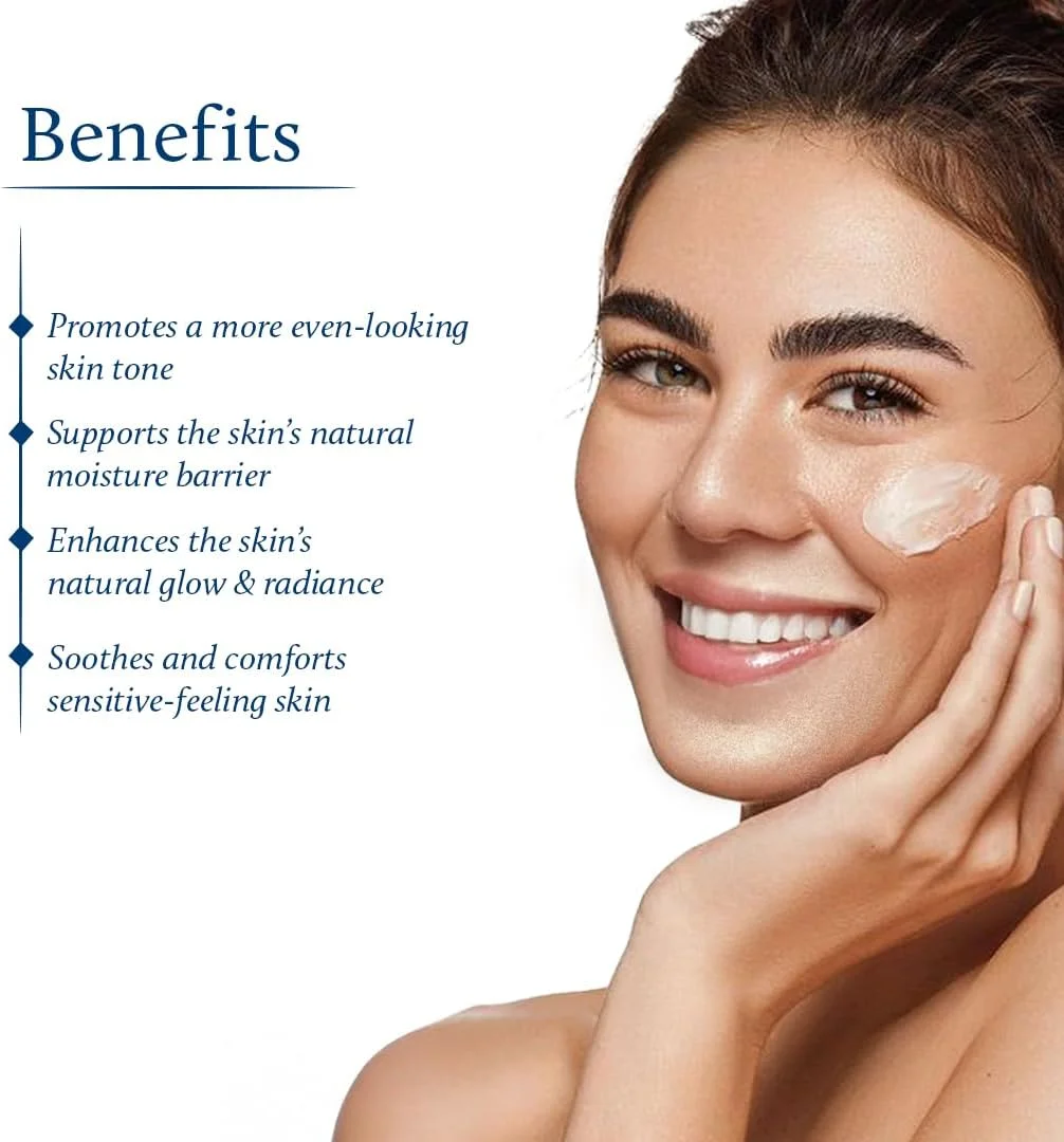 کرم روشن کننده و درخشان کننده پوست چوب صندل آیورودیک بلو نکتار | مرطوب کننده برای استفاده روزانه بانوان | کرم صورت زنانه با محافظت در برابر آفتاب (13 گیاه 50 گرم)