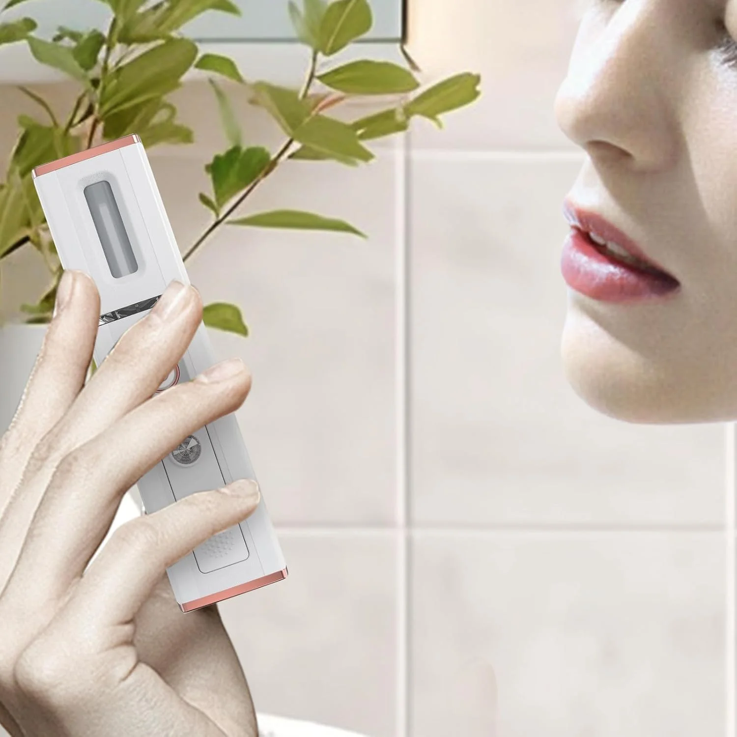 دستگاه مه پاش آبرسان صورت | دستگاه اسپری صورت قابل شارژ | دستگاه مرطوب کننده و بخور ریز آب برای مراقبت روزانه پوست، مناسب برای مطالعه و سفرهای کاری