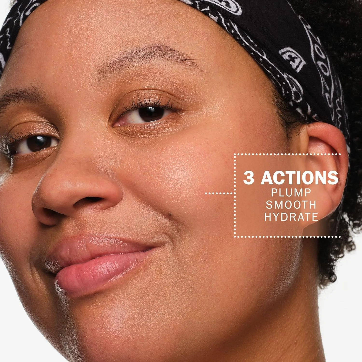 سرم هیالورونیک اسید صورت Olay، مراقبت از پوست با نیاسینامید خلوص 99% و ویتامین B5 (پانتنول). مراقبت از پوست آبرسان با 3 عملکرد: حجیم کننده، صاف کننده، آبرسان. غیر چرب، غیر چسبنده، 40 میلی لیتر