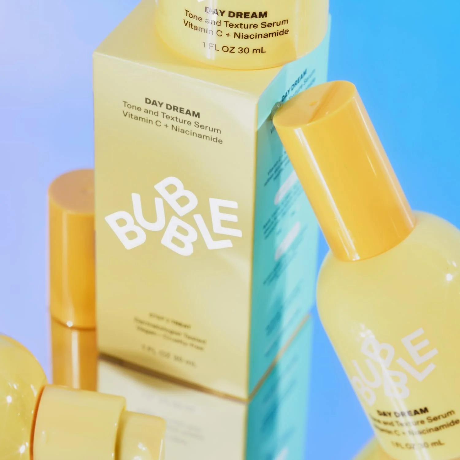 سرم صورت روزانه Bubble Skincare Day Dream برای یکدست کردن رنگ و بافت پوست - سرم آبرسان ویتامین C + نیاسینامید که به بهبود ترمیم سد دفاعی پوست کمک می کند - مراقبت از پوست با ویتامین C مناسب برای انواع پوست (30 میلی لیتر)