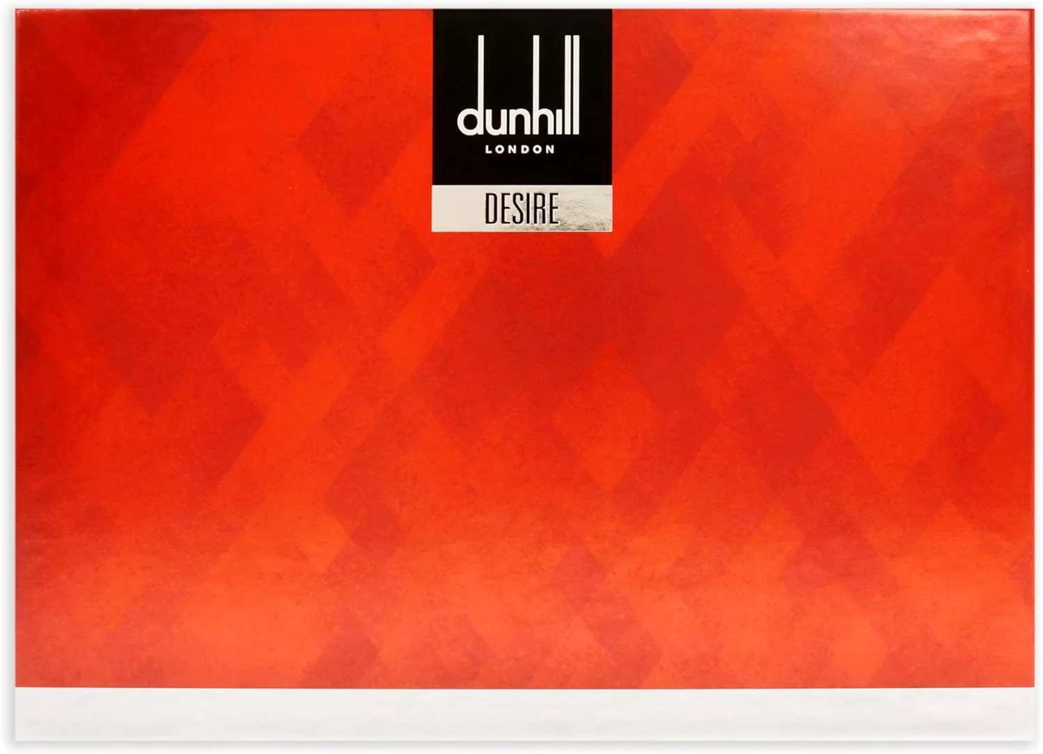 مجموعه هدیه مردانه دیزایر آلفرد دانهیل - اسپری ادو تویلت ۱۰۰ میل، اسپری ادو تویلت ۳۰ میل، اسپری بدن ۲۰۰ میل