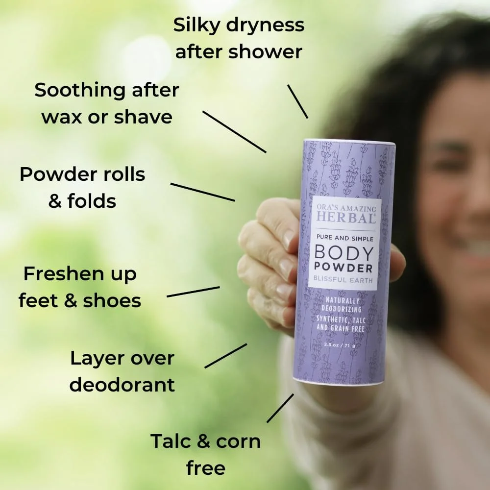 پودر بدن بدون تالک برای بانوان، پودر خوشبو کننده بدن، پودر بدون نشاسته ذرت، رایحه آرامش بخش، روغن های ضروری اسطوخودوس، وتیور، مریم گلی، Blissful Earth، 70 گرم