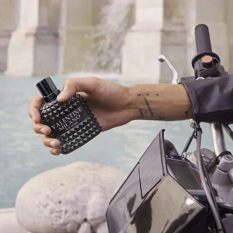 ادکلن مردانه والنتین میلانو ادو تویلت اسپری طبیعی رایحه مردانه 100 میلی لیتر