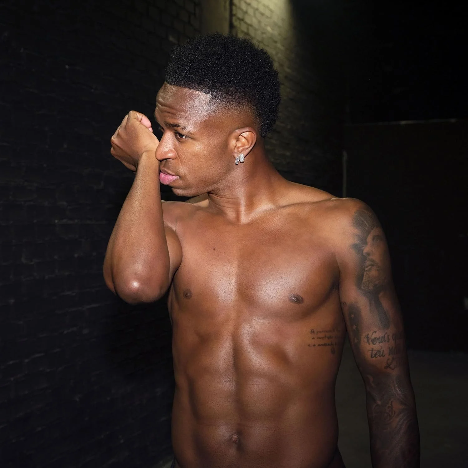 ژل دوش مردانه باس باتلد بیاند، 200 میلی لیتر