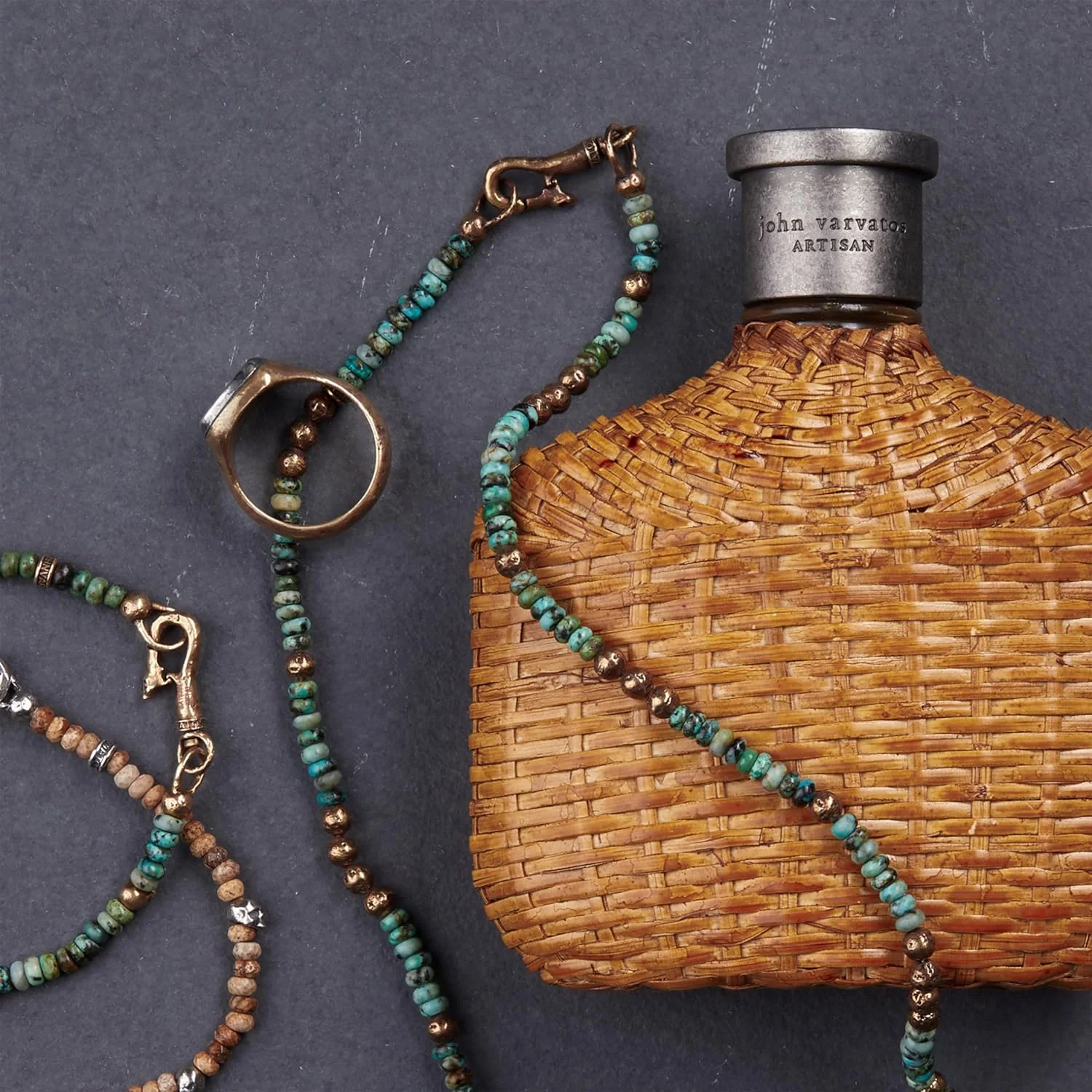 ادکلن مردانه جان وارواتوس آرتیسان ادو تویلت 75 میلی لیتر