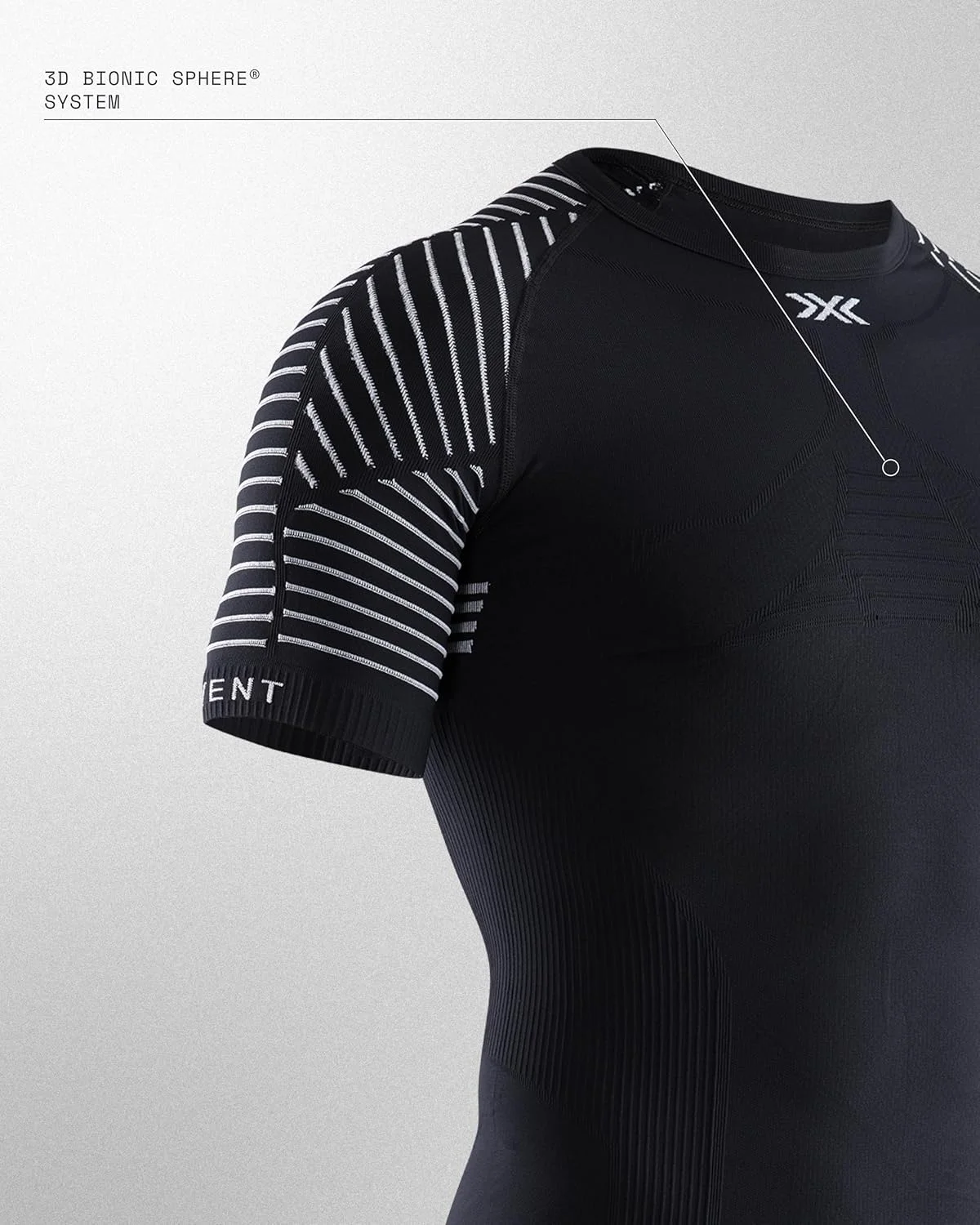 تی‌شرت آستین کوتاه مردانه X-Bionic Invent 4.0 Light با یقه گرد