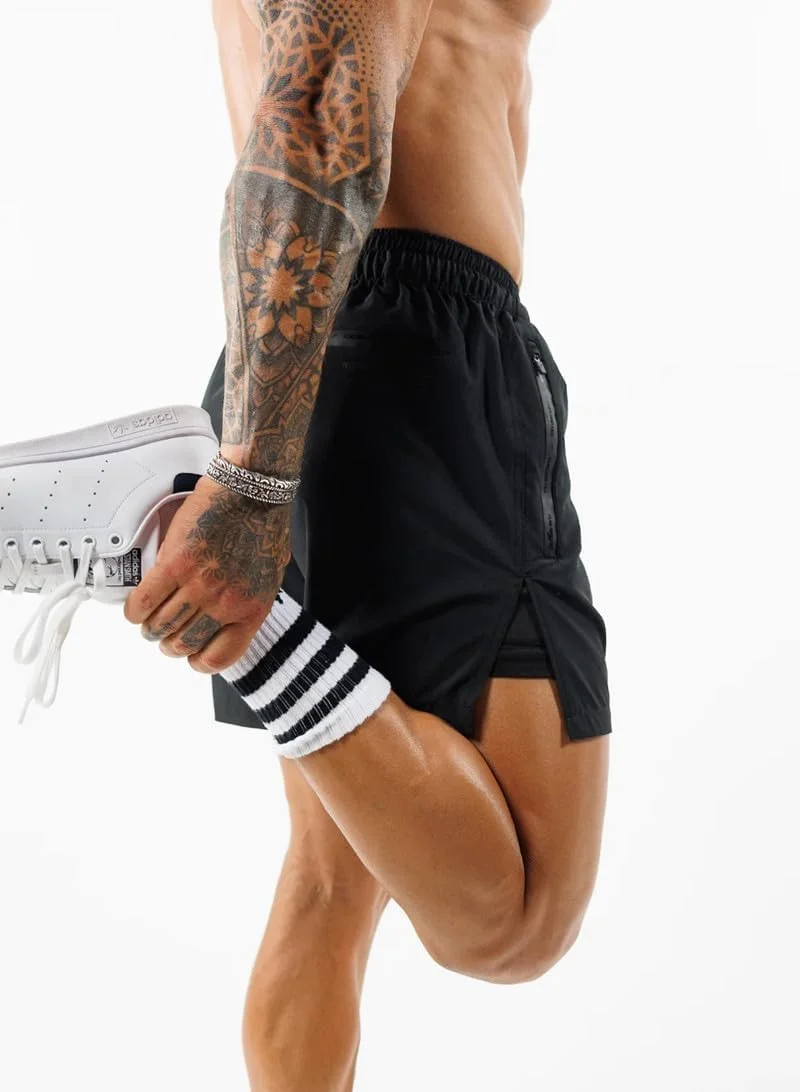 شورت ورزشی مردانه، خشک‌شونده سریع، مناسب تمرین و دویدن، دارای جیب زیپ‌دار، سبک و مناسب فعالیت‌های ورزشی