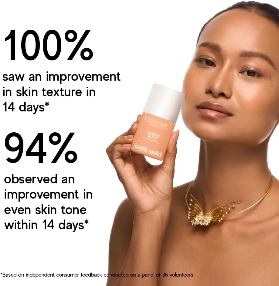 سرم درخشان کننده پوست Inde Wild Sunrise Glow حاوی 15% ویتامین C به همراه زردچوبه، نیاسینامید و فرولیک اسید برای جای جوش، هایپرپیگمنتیشن و روشن کننده پوست