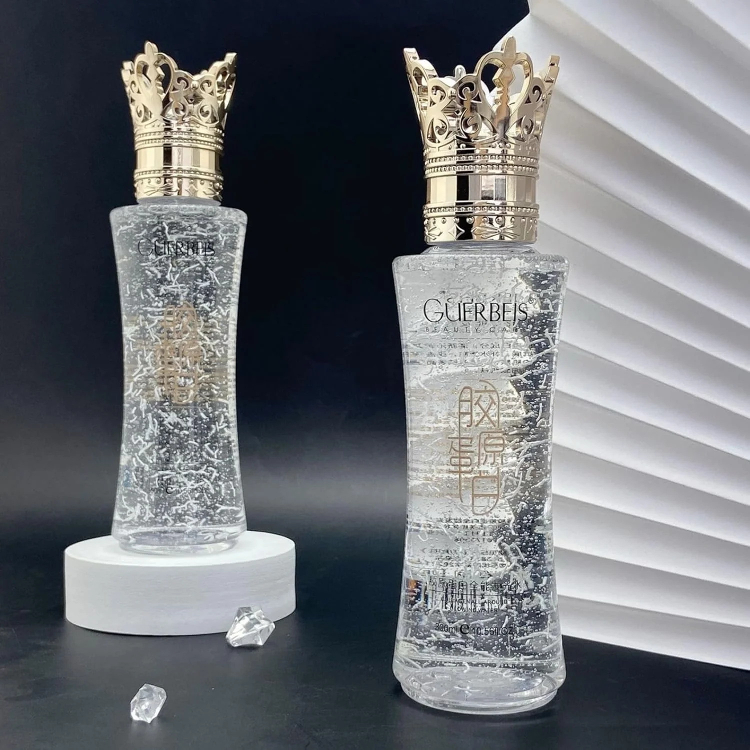 تونر روشن کننده ویتامین C Flysmus Snowhite، ۳۰۰ میلی لیتر، تونر روشن کننده ویتامین C، تونر آبرسان صورت، سرم آبرسان ضد چروک صورت، روشن کننده خطوط ریز و لکه های تیره