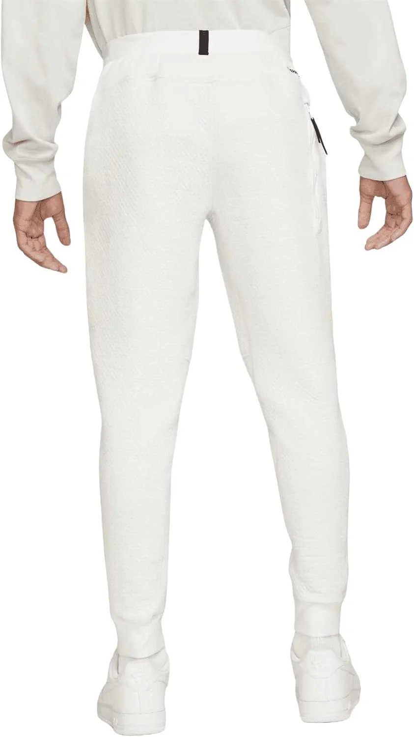 شلوار ورزشی مردانه نایکی Sportswear Tech Pack Therma-FIT ADV، رنگ کرم/استخوانی روشن، سایز مدیوم