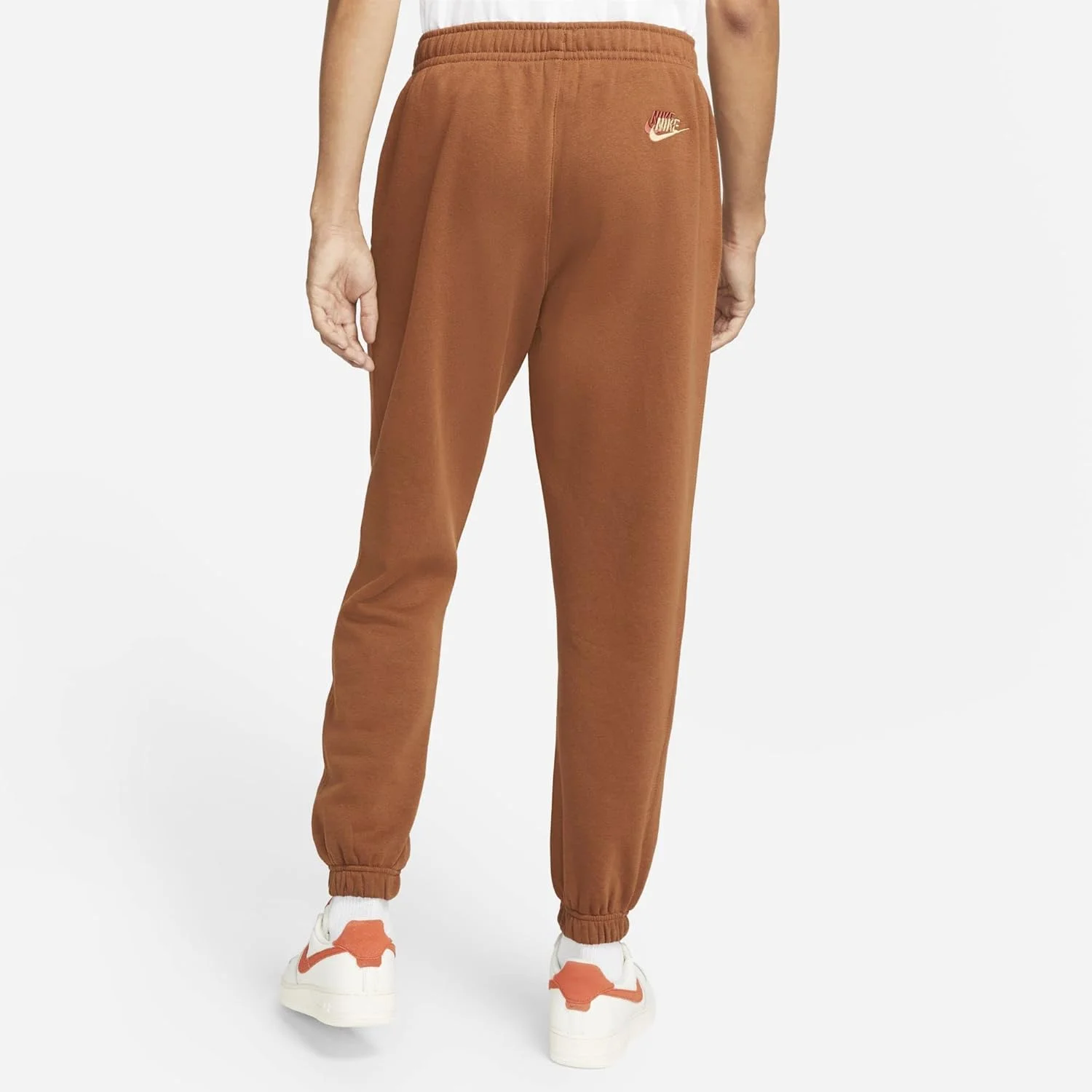 شلوار ورزشی مردانه نایکی Sportswear Sport Essentials+ با پارچه پشمی، رنگ گردویی، سایز XL