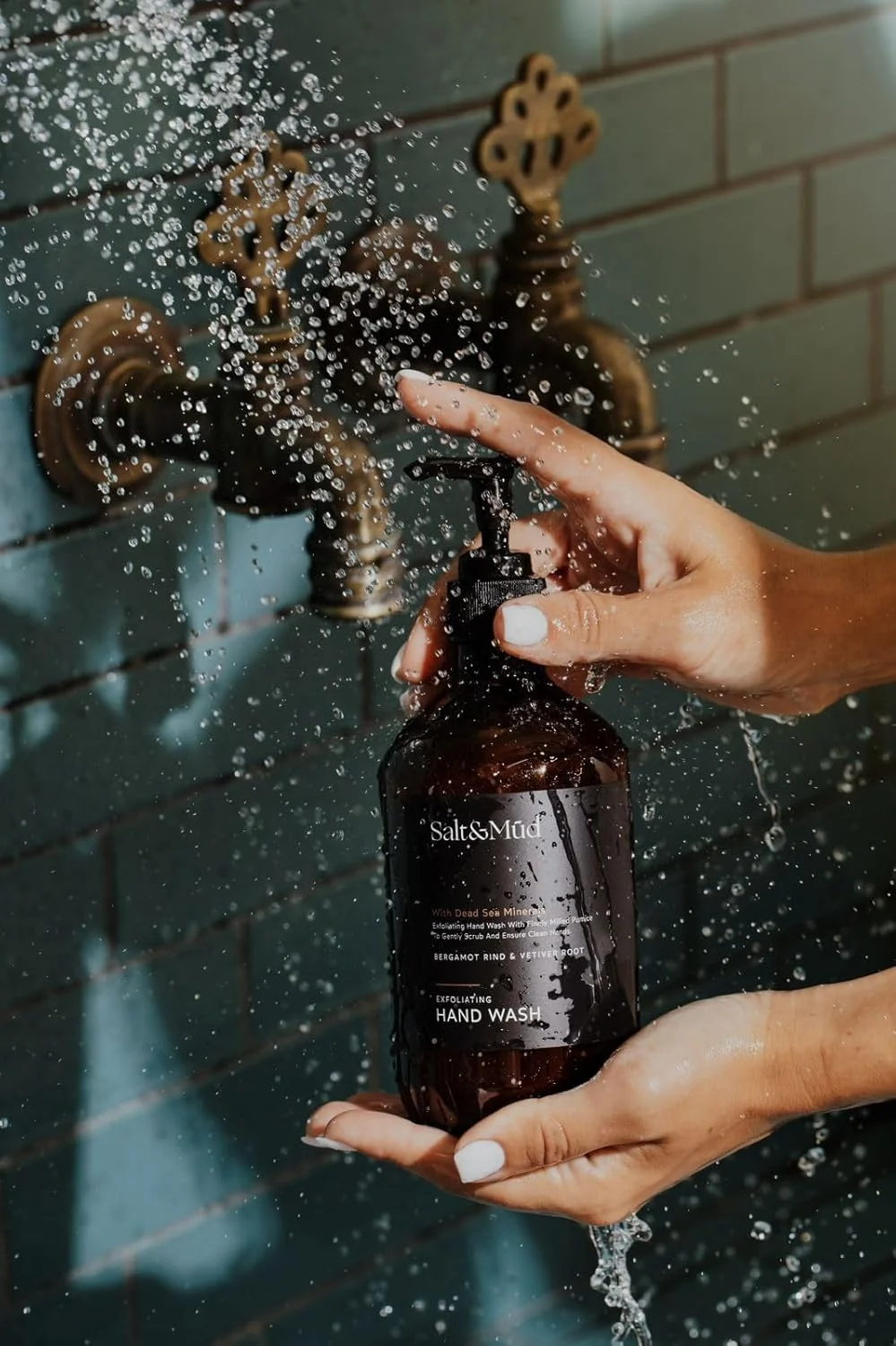 مایع دستشویی لایه بردار نمک و گل، ترنج و وتیور با مواد معدنی دریای مرده و آلوئه ورا، 500 میلی لیتر - صابون دست لوکس برای پوست نرم و مرطوب، ایده آل برای استفاده روزانه