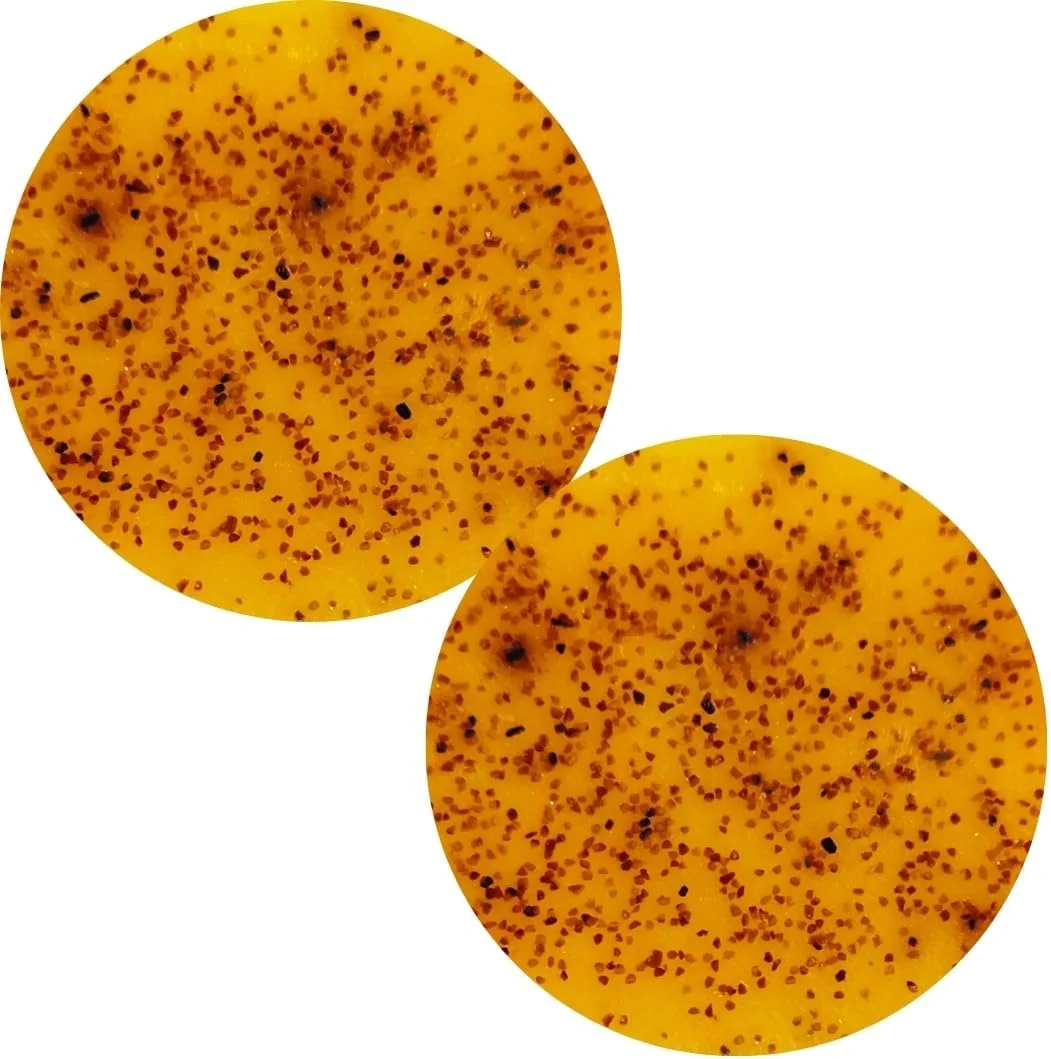 صابون اسکراب روشن کننده پوست با کوجیک اسید و زردچوبه NIKITA.VIVI (2 عدد 50 گرمی)، لایه بردار منافذ، نرم کننده، حاوی کوجیک اسید، لیمو و زردچوبه برای صورت و بدن، پاک کننده عمیق صورت