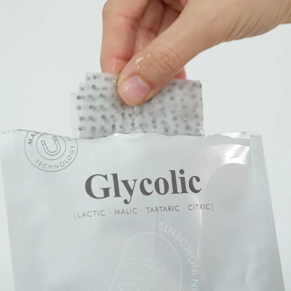 ماسک تقویت کننده لایه بردار صورت کاسمارا | گلیکولیک | 18 میلی لیتر