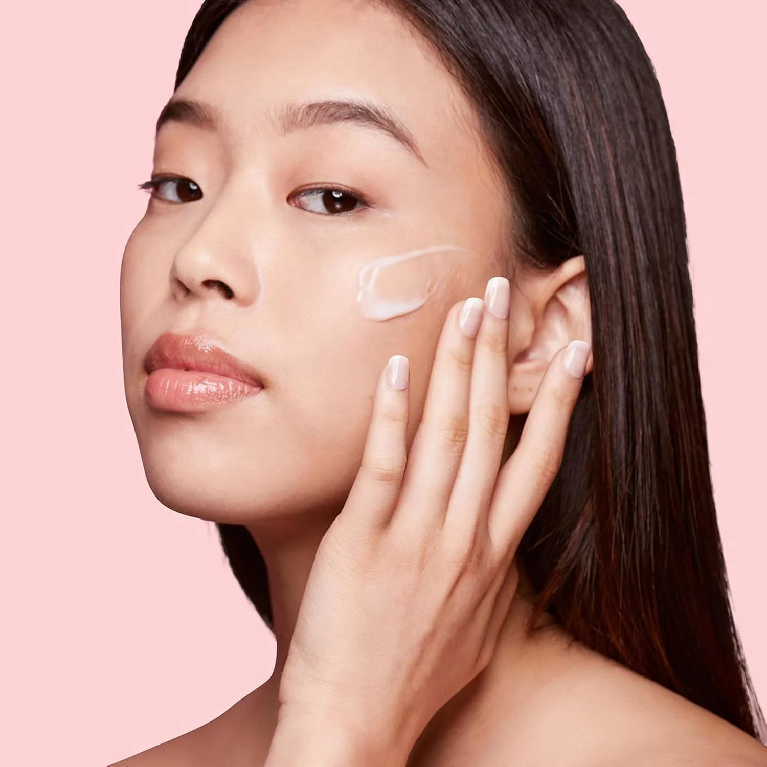 سرم لیفتینگ و فرم دهنده صورت کلارنس، 50 میلی لیتر سرم لیفتینگ و فرم دهنده صورت کلارنس، 50 میلی لیتر