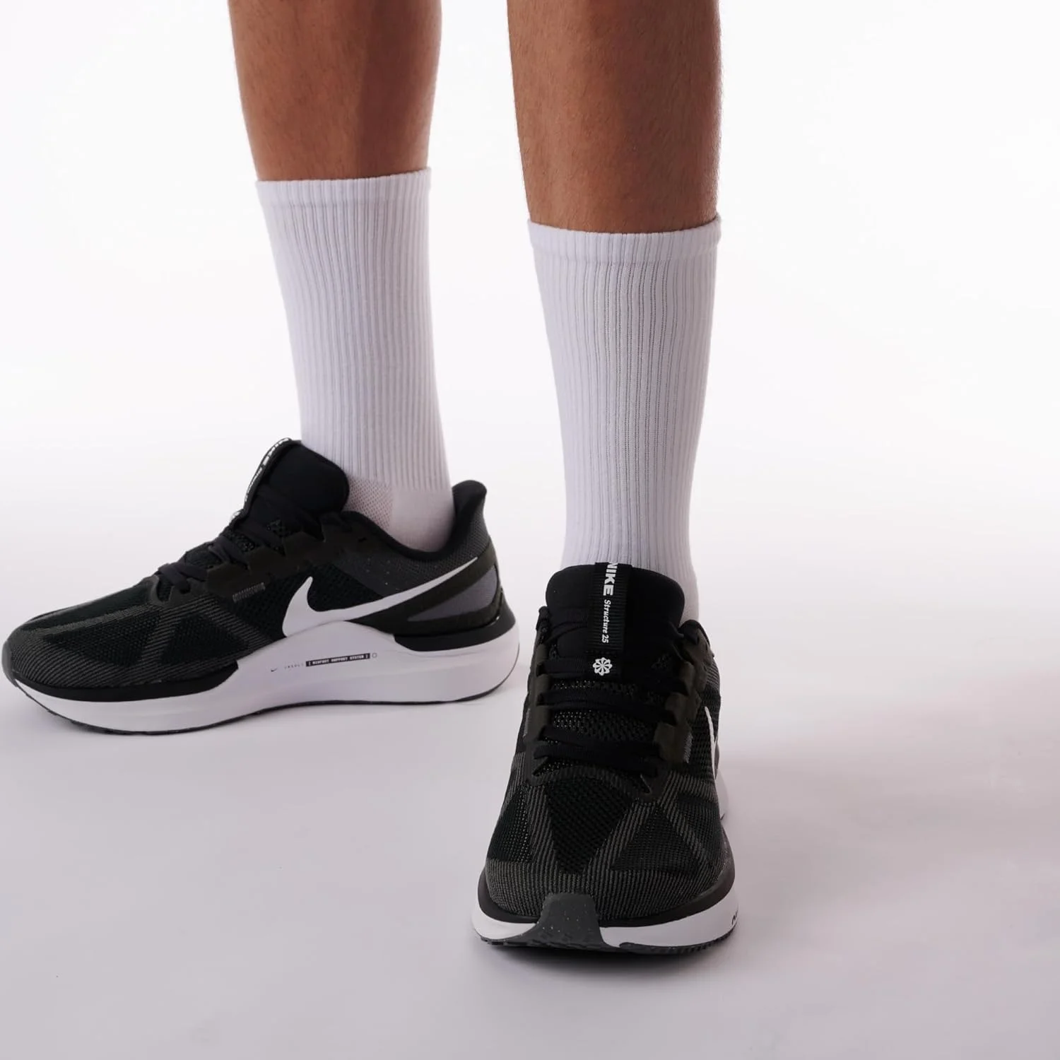 جوراب ورزشی نخی و تنفسی، دارای پد برای راحتی، بسته 4 عددی، برای آقایان، بانوان و کودکان