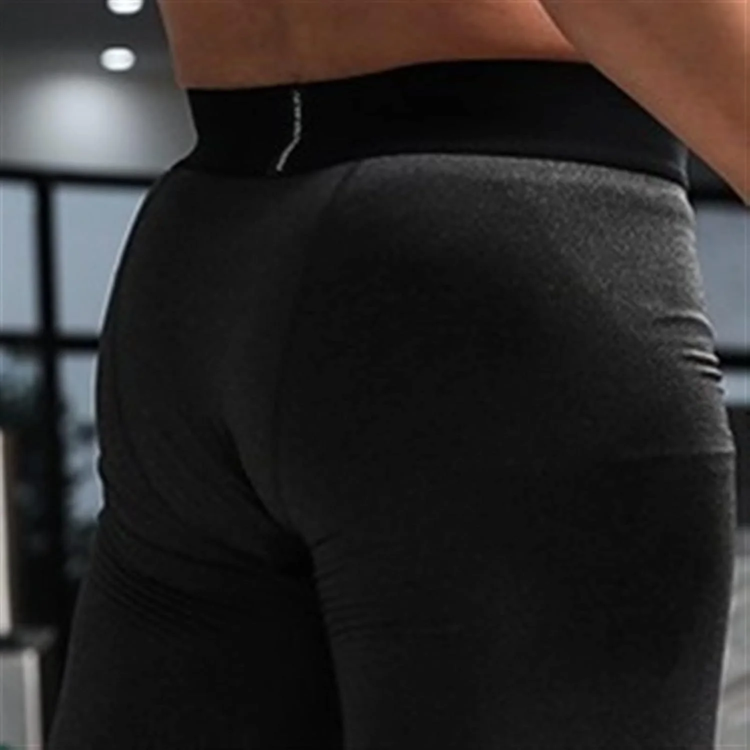 شلوار ورزشی مردانه، شلوار فشاری مردانه، لباس ورزشی مردانه، ساق ورزشی تمرینی، شلوار جذب بدنسازی، شلوار تنگ، شلوار ورزشی مردانه