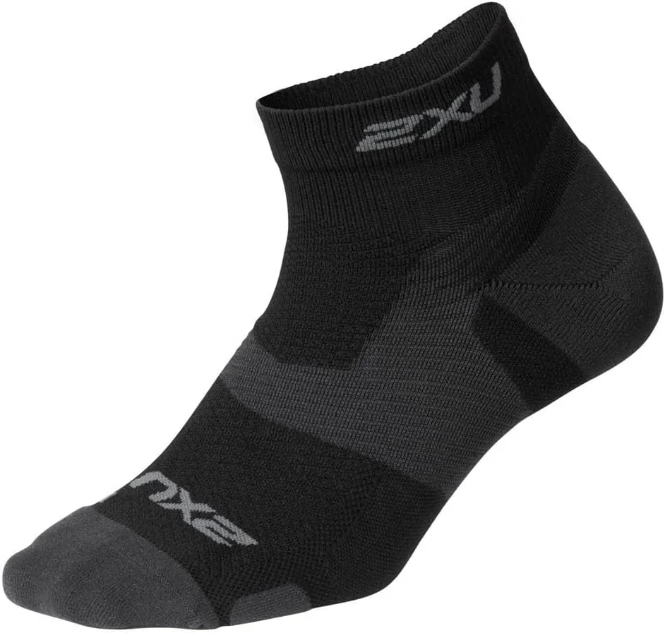 جوراب ساق کوتاه ورزشی سبک 2XU مدل Vectr با بالشتک