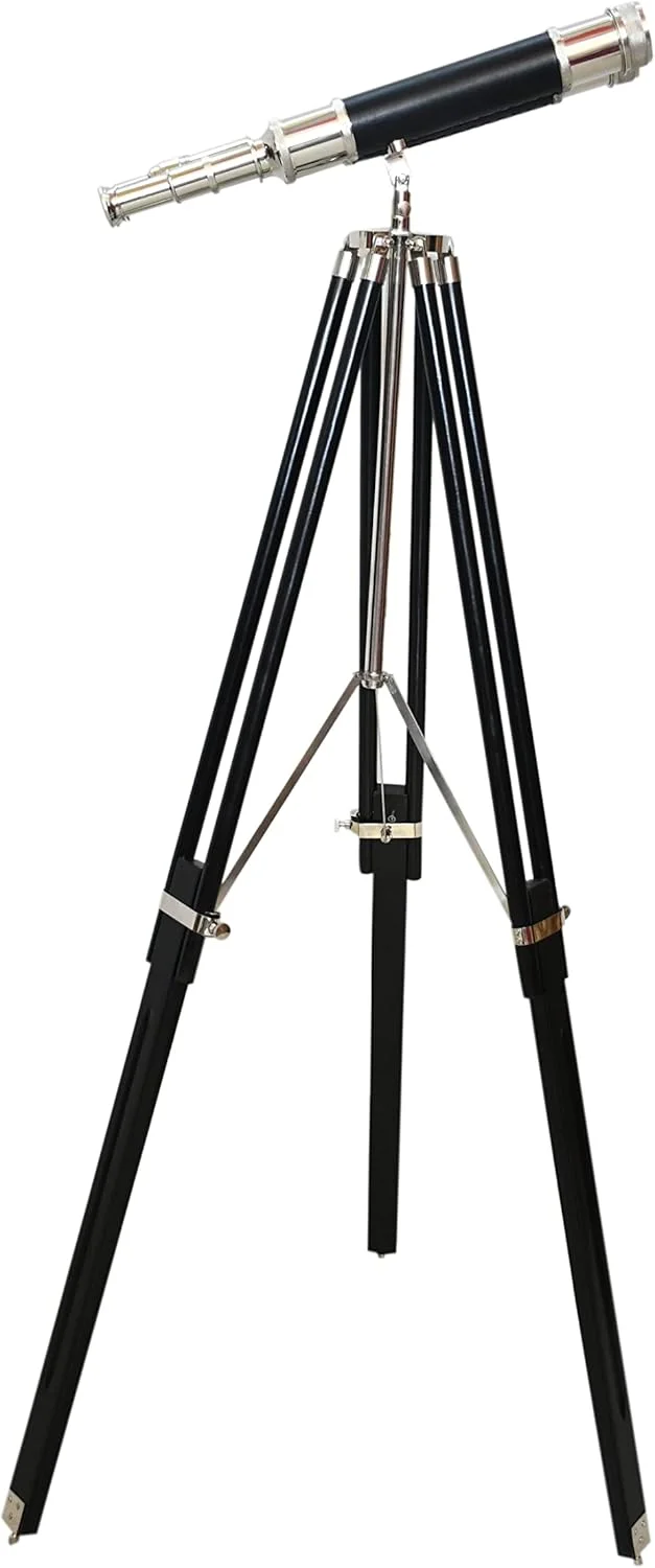 دوربین دوچشمی دریایی برنجی با روکش کروم/نقره ای و پایه سه پایه چوبی