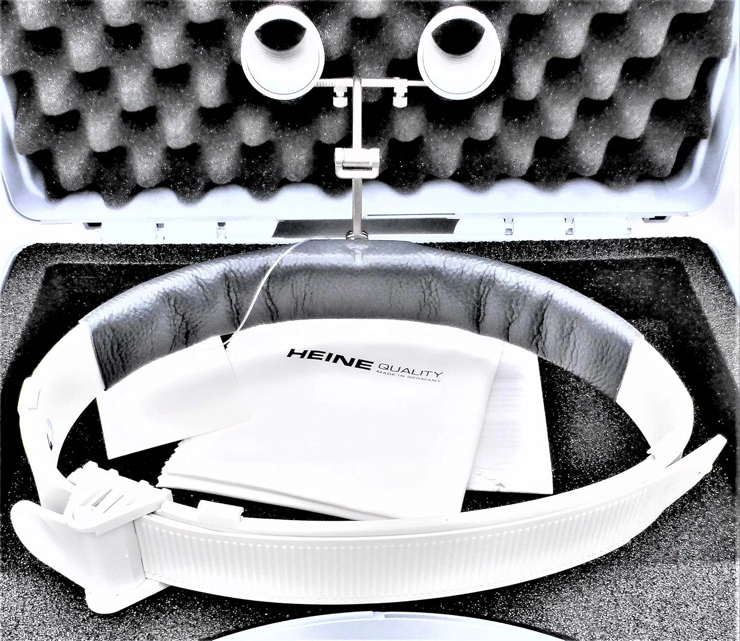 لوپ دوچشمی هاین با هدبند و کیف سبک وزن C 2.3 K/450 mm