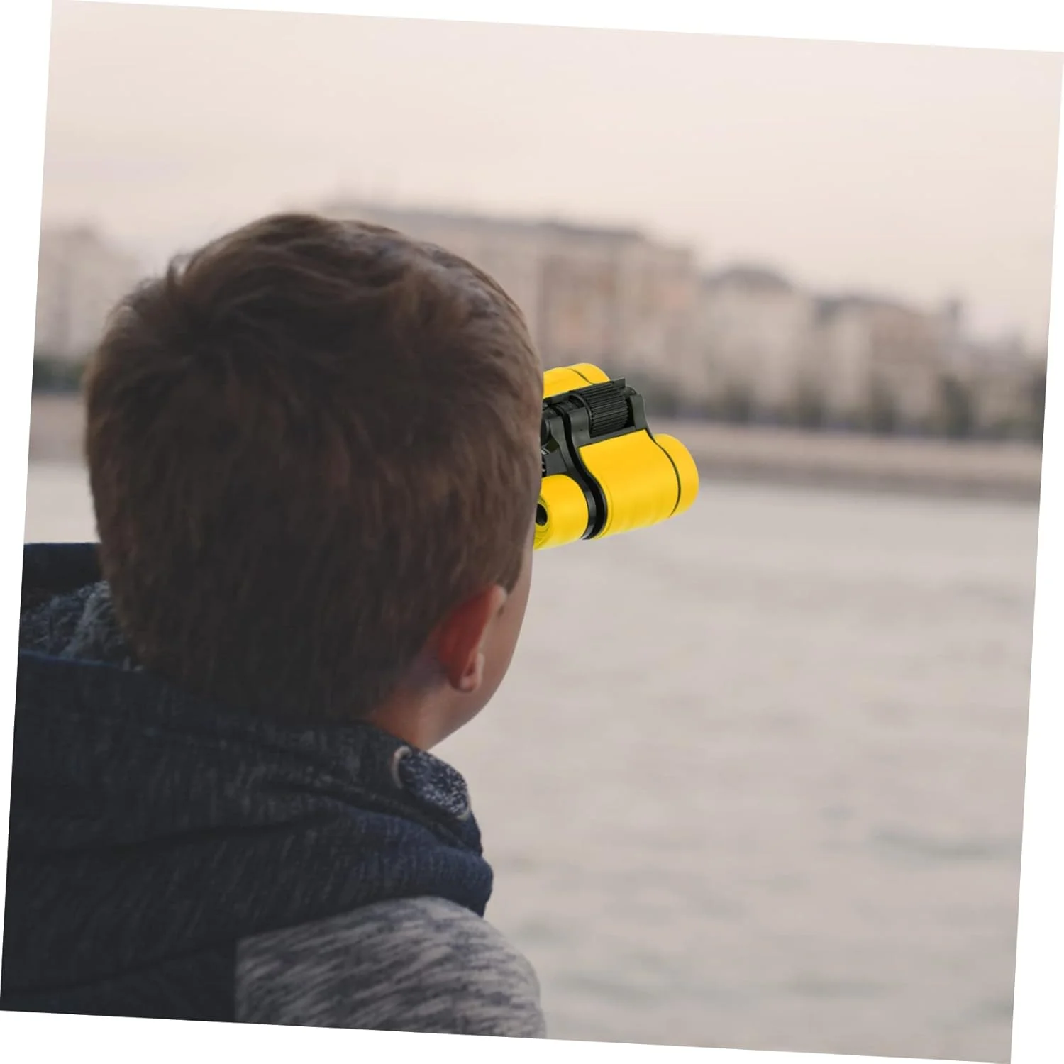 دوربین شکاری قابل حمل Angoily 4x30 برای کودکان، لنز دوگانه با کیفیت بالا، مناسب تماشای پرندگان، پیاده روی، مسافرت، طراحی سبک وزن به همراه بند گردنی