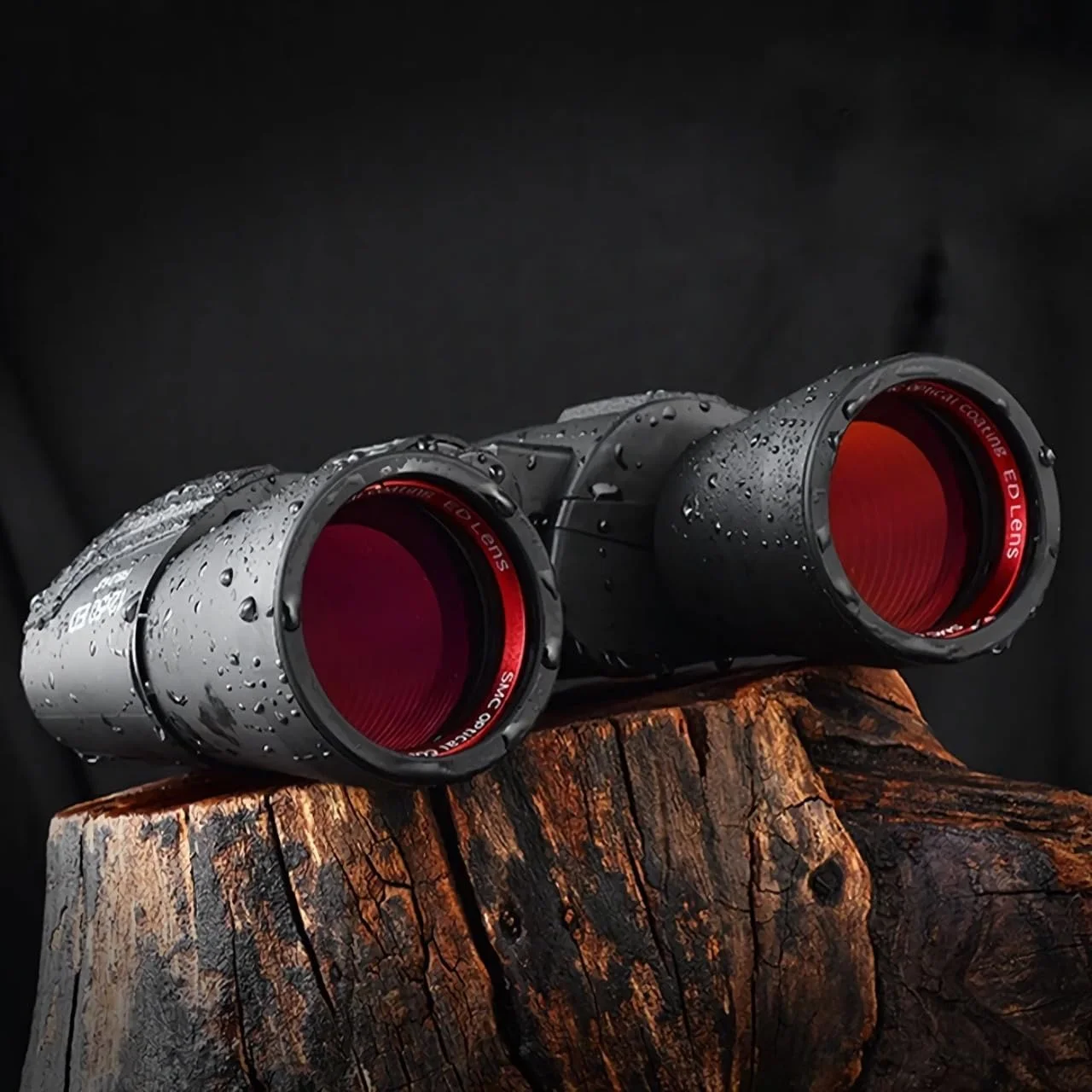 دوربین دوچشمی ضدآب با بزرگنمایی 12 برابر