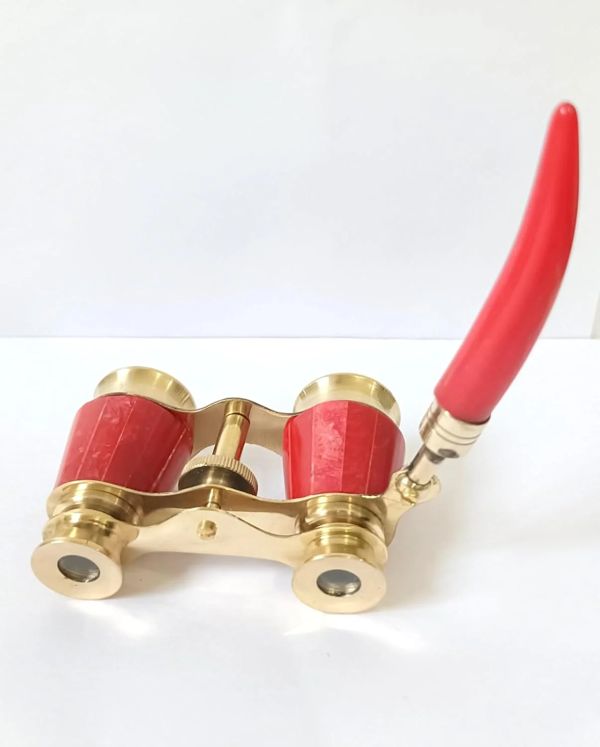 دوربین تئاتر آنتیک، قرمز و طلایی، دوربین دوچشمی تئاتر با دسته، طراحی کلاسیک، کلکسیونی تزئینی دوربین تئاتر آنتیک، قرمز و طلایی، دوربین دوچشمی تئاتر با دسته، طراحی کلاسیک، کلکسیونی تزئینی