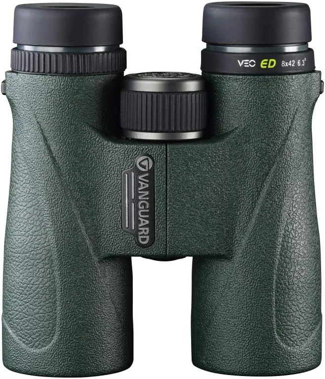 دوربین دوچشمی سبک وزن ونگارد VEO ED 8x42 با شیشه ED، ضد آب/ضد مه