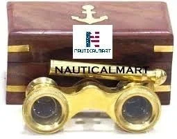 دوربین تئاتری برنجی به همراه جعبه چوبی، اثر ناتیکال مارت