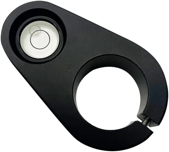 بطری فلزی کاملاً جدید با نگهدارنده مناسب برای هر خانه فلزی با قطر 25 میلی متر. تراز حبابی سفید