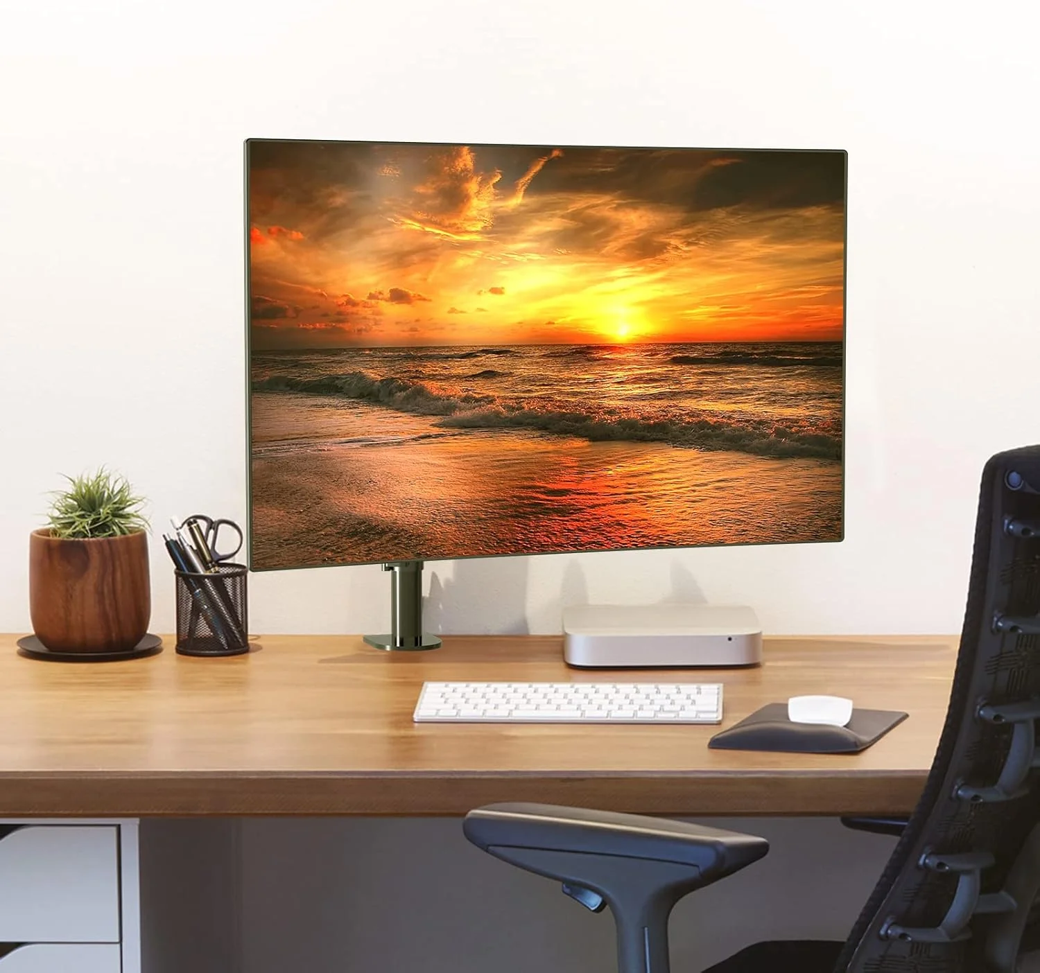 پایه مانیتور تکی Pholiten، مناسب برای صفحه‌نمایش تا 32 اینچ، تحمل وزن تا 10 کیلوگرم، پایه کاملاً قابل تنظیم با گیره C و پایه گرومتی، پایه مانیتور Vesa 100x100 مدل MD97421