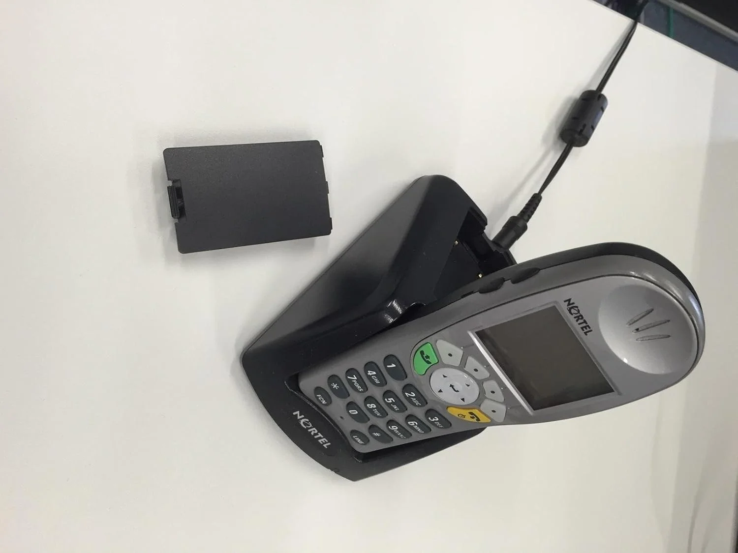 تلفن بی سیم ویپ مدل 6120