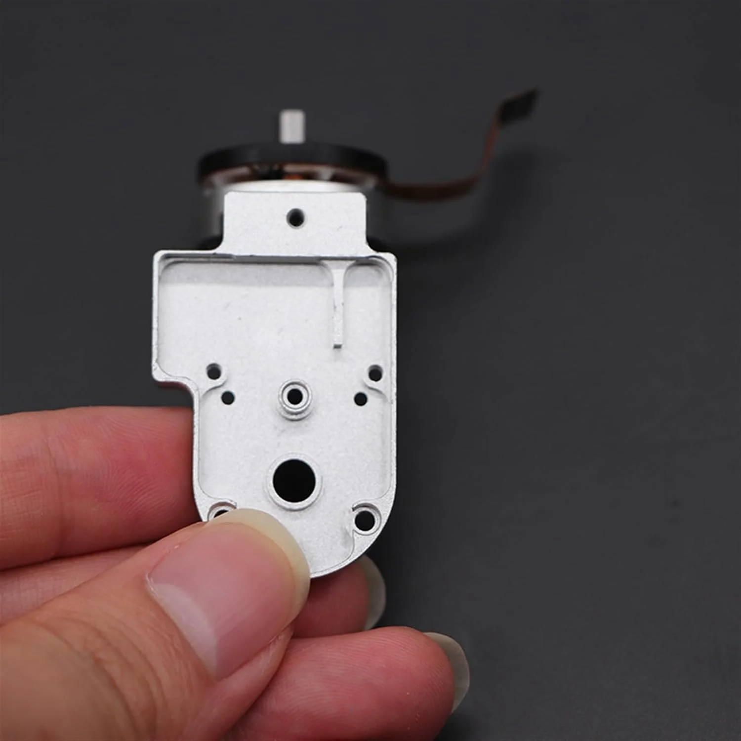 موتور با براکت بازویی، قطعات یدکی سرویس نصب، برای فانتوم 3 پروفشنال ادونسد، بازوی جایگزین برای پهپاد FPV (برای P3S)