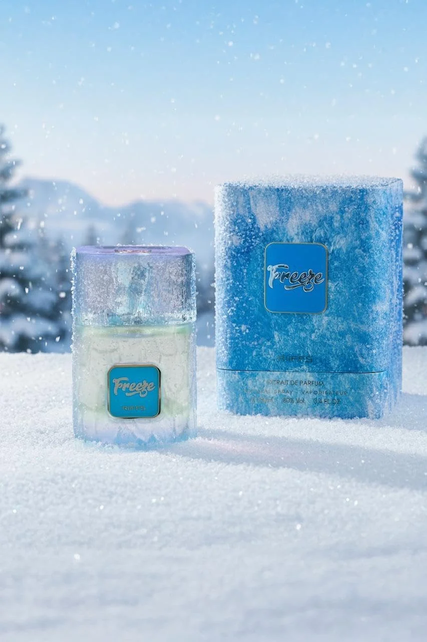 عطر ریفز فریز اکستریت د پرفیوم ۱۰۰ میلی لیتر | عطر ماندگار унисекс | رایحه مرکبات تازه، نعناع و کهربا | رایحه премиум روز تا شب برای آقایان و بانوان | اسپری ادو پرفیوم