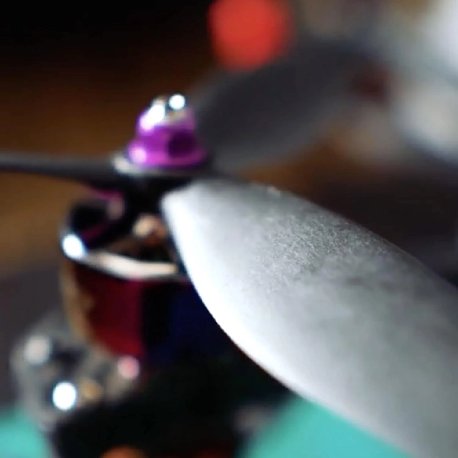 پروانه‌های 3 پره 7.5 اینچی نایلونی تقویت شده با فایبرگلاس Gemfan 7535 برای پهپادهای سینه‌لیفتر FPV یا ماکروکواد (مشکی، 8 عدد - 4 عدد CW، 4 عدد CCW)