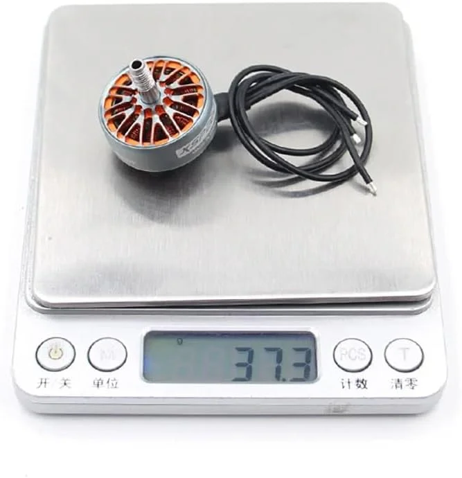 موتور براشلس 2306.5 2306 1700KV 4~6S / 2450KV 3~4S با شفت 5 میلیمتری برای پروانه 5~6 اینچی GF6042، GF5152، GF51466، مناسب برای پهپادهای مسابقهای DIY (یک عدد 2306.5 1700KV) موتور براشلس 2306.5 2306 1700KV 4~6S / 2450KV 3~4S با شفت 5 میلیمتری برای پروانه 5~6 اینچی GF6042، GF5152، GF51466، مناسب برای پهپادهای مسابقهای DIY (یک عدد 2306.5 1700KV)