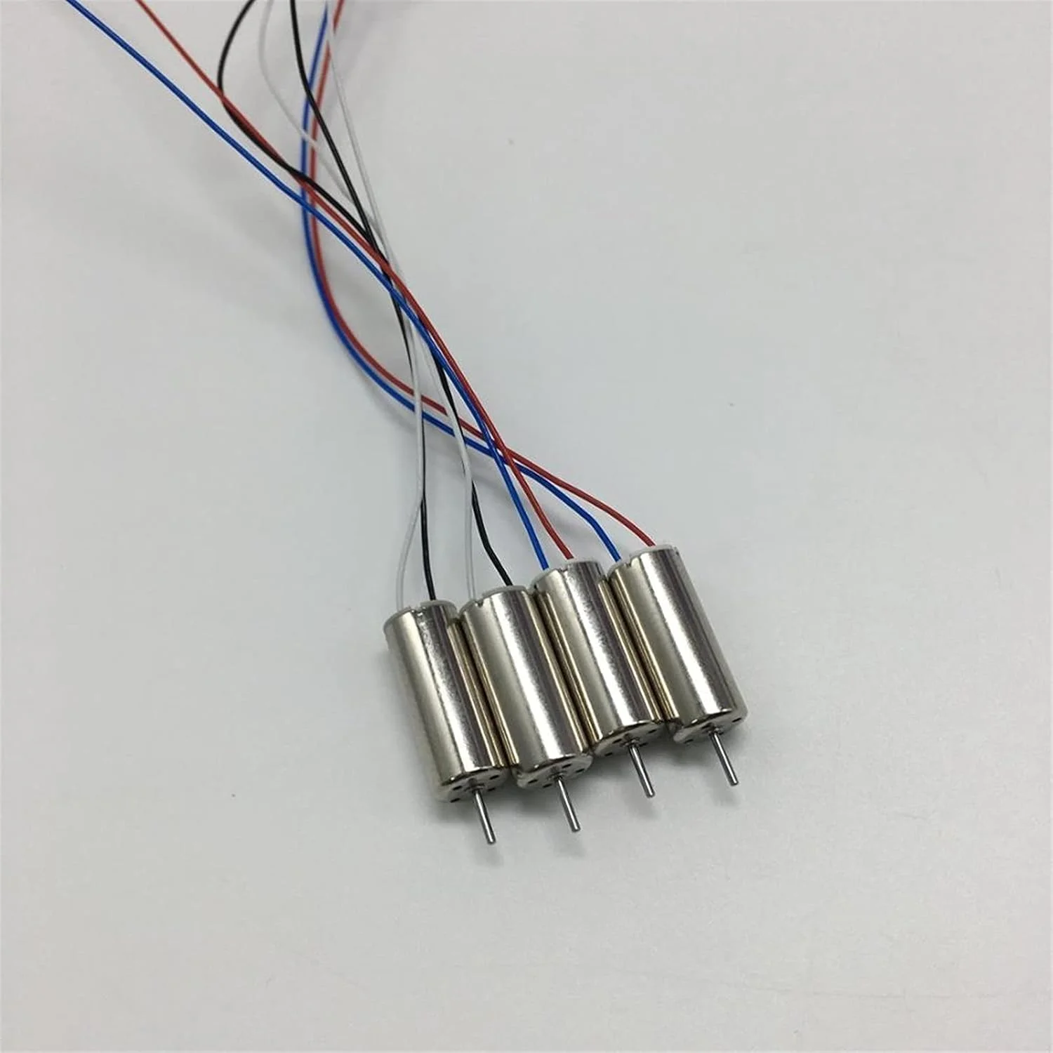 موتور، پروانه و بازوی موتور برای کوادکوپتر KF611 RC (سبز)