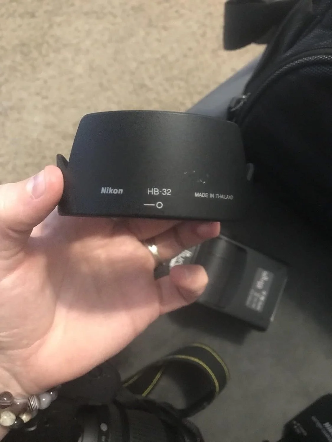 دوربین دیجیتال SLR نیکون D7100 با حسگر CMOS با فرمت DX با رزولوشن 24.1 مگاپیکسل به همراه لنز زوم 18-140 میلیمتری NIKKOR با دیافراگم f/3.5-5.6G ED VR دوربین دیجیتال SLR نیکون D7100 با حسگر CMOS با فرمت DX با رزولوشن 24.1 مگاپیکسل به همراه لنز زوم 18-140 میلیمتری NIKKOR با دیافراگم f/3.5-5.6G ED VR