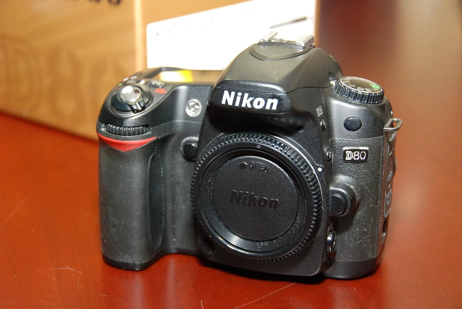 دوربین دیجیتال نیکون D80 فقط بدنه